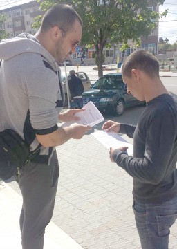 Şoferii îşi vor înapoi impozitul auto după ce şi-au rupt maşinile în drumul Mamaia - Năvodari